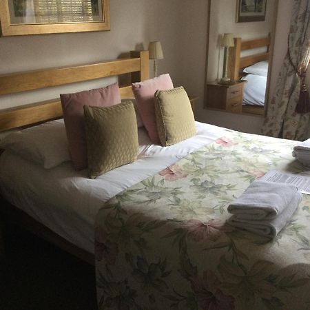 Auplands En-Suite Rooms Lymington Eksteriør billede