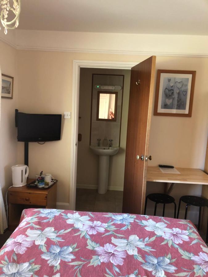 Auplands En-Suite Rooms Lymington Eksteriør billede