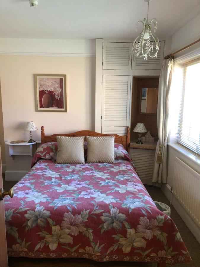 Auplands En-Suite Rooms Lymington Eksteriør billede