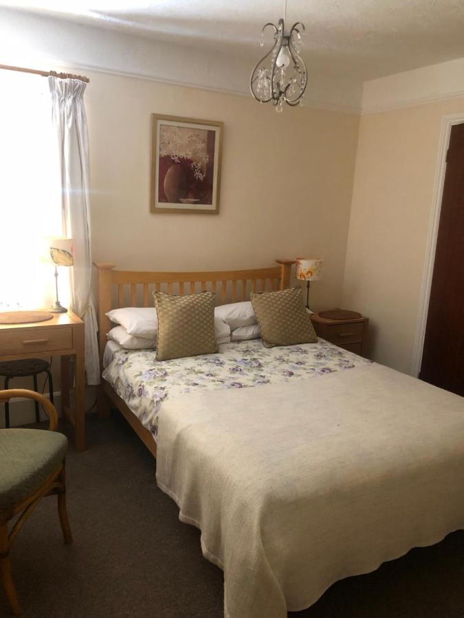 Auplands En-Suite Rooms Lymington Eksteriør billede
